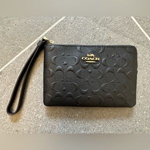 Coach Wristlet NWT
